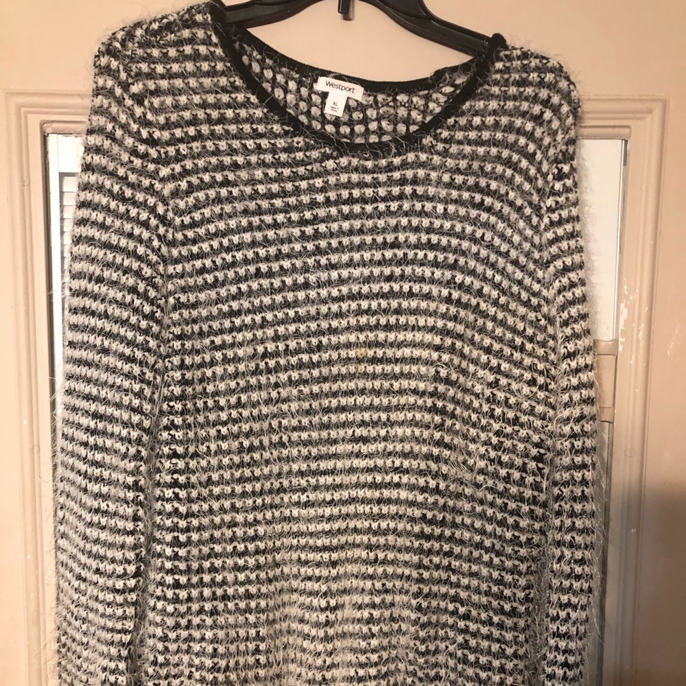 Westport sweater